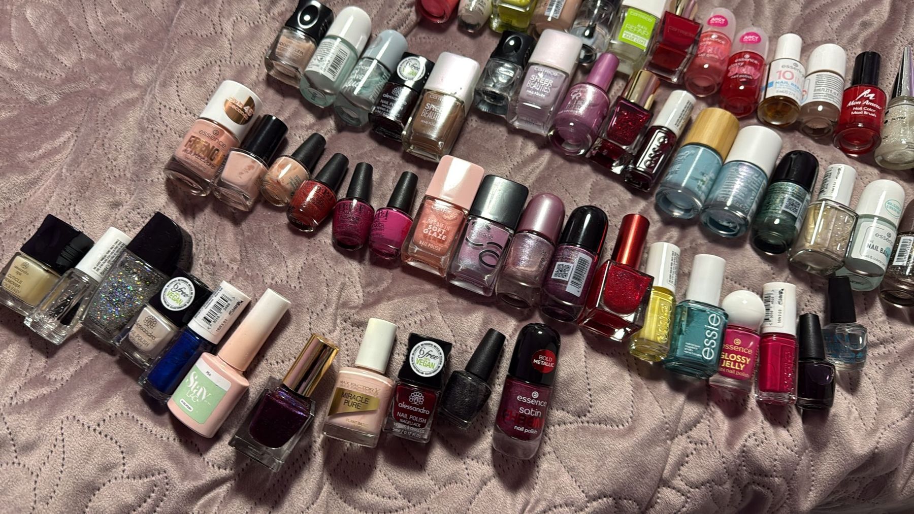 Nagellack: Nagellack Set diverse Marken – Neu (gemäss Beschreibung) aus Netstal von Queen37 2