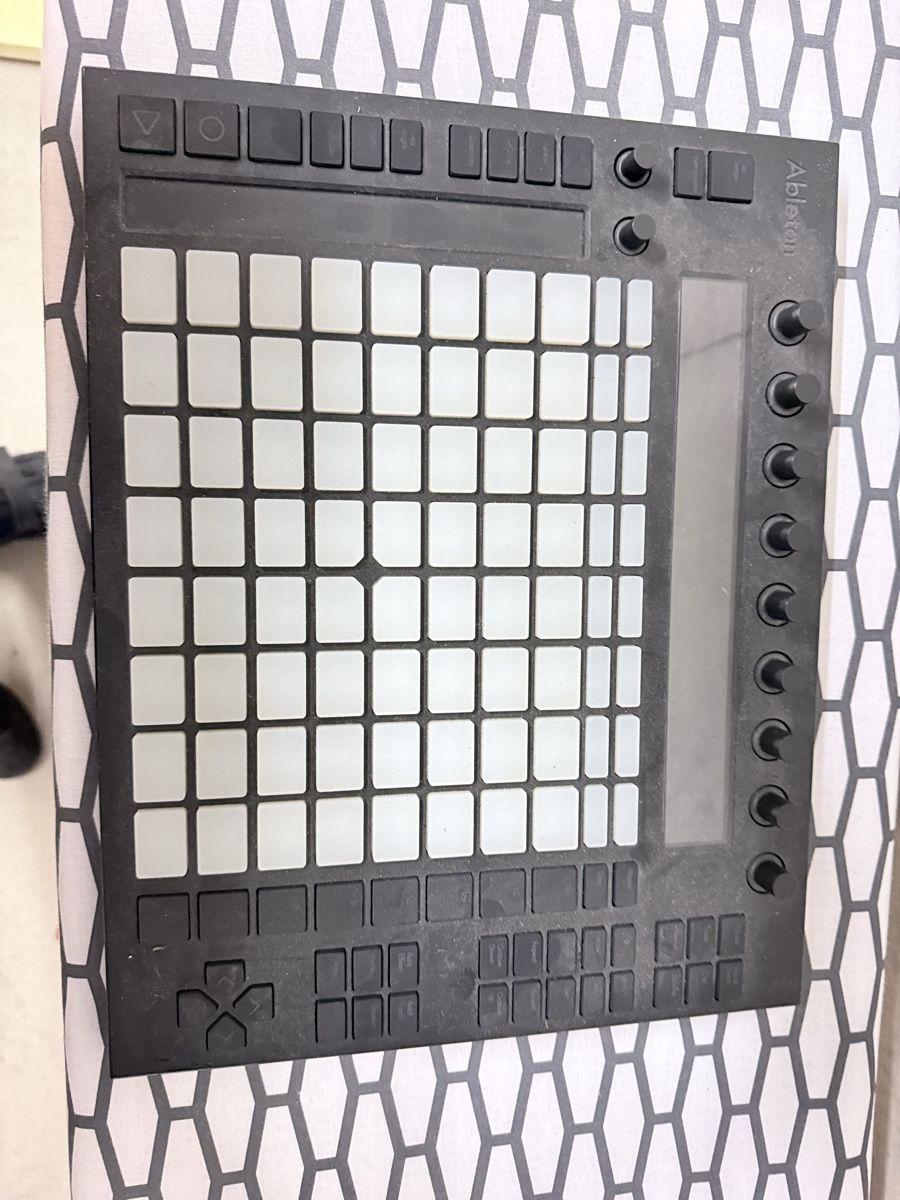 Ableton Instruments de musique: Ableton Push – D'occasion à Zürich par Inca007