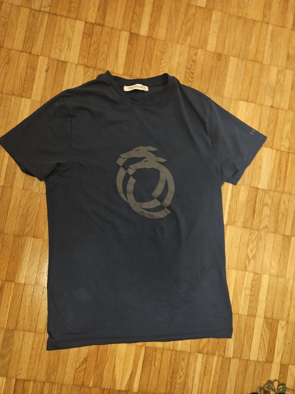 T-shirt: Schöner Trussardi Tshirt – Usato da Meilen venduto da apollo40