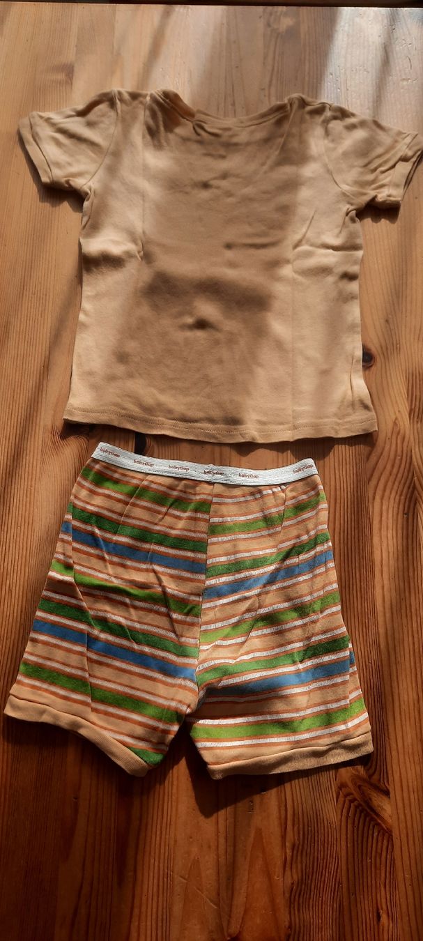 Pyjamas & Ähnliches: GAP Pyjama 4 Years – Gebraucht aus Aesch BL von ChezToKa 1