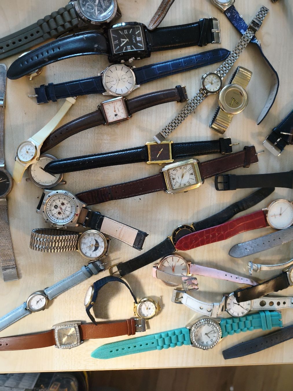 Uhren: Armbanduhr lot – Gebraucht aus Kreuzlingen von dad_9x7b 1