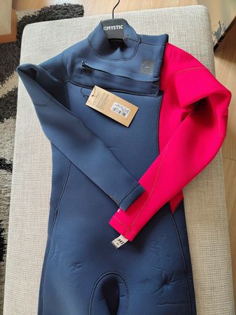 Neuer Herren Neoprenanzug 5/3 mm Frontzip Grösse MT