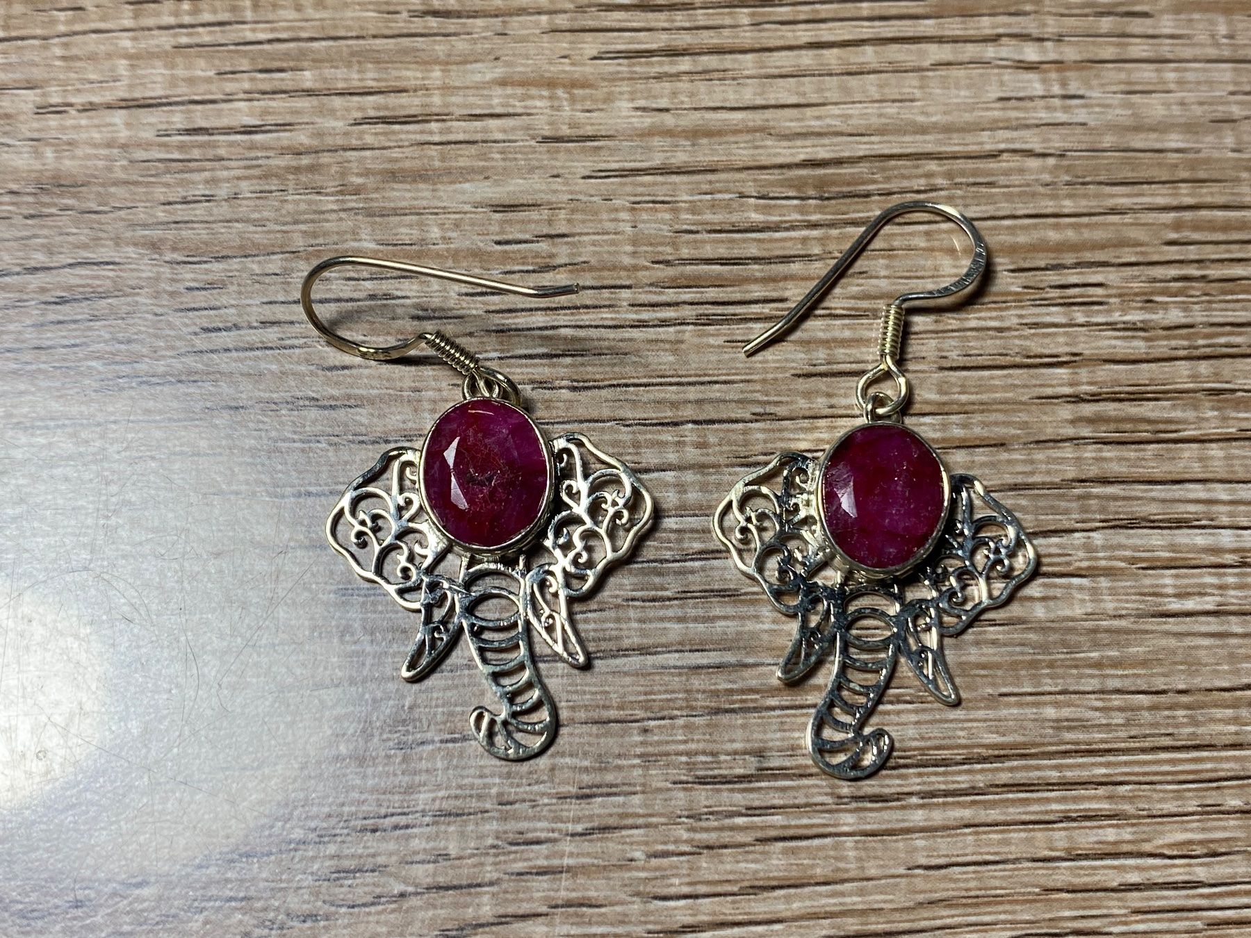 Orecchini pendenti & Orecchini a lobo: Boho Elefant Ohrringe 925 Silber mit natürlichem Rubin – Nuovo e nell'imballaggio originale da Laax venduto da Kiki_Kingdom3 5