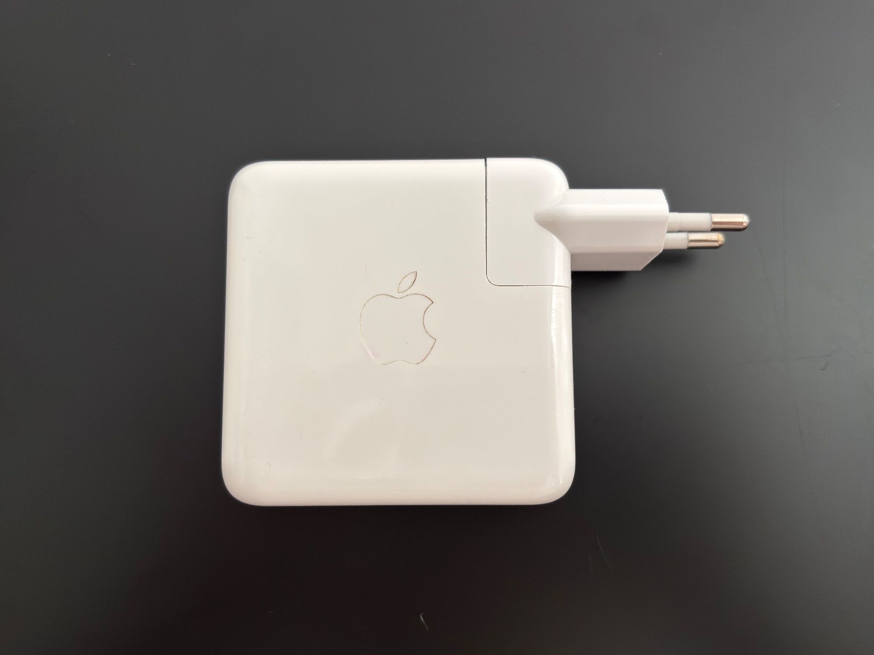 Apple Chargeur: Original 61 Watt Apple USB-C Ladegerät – Neuf avec emballage d'origine à Wettingen par Jasper73
