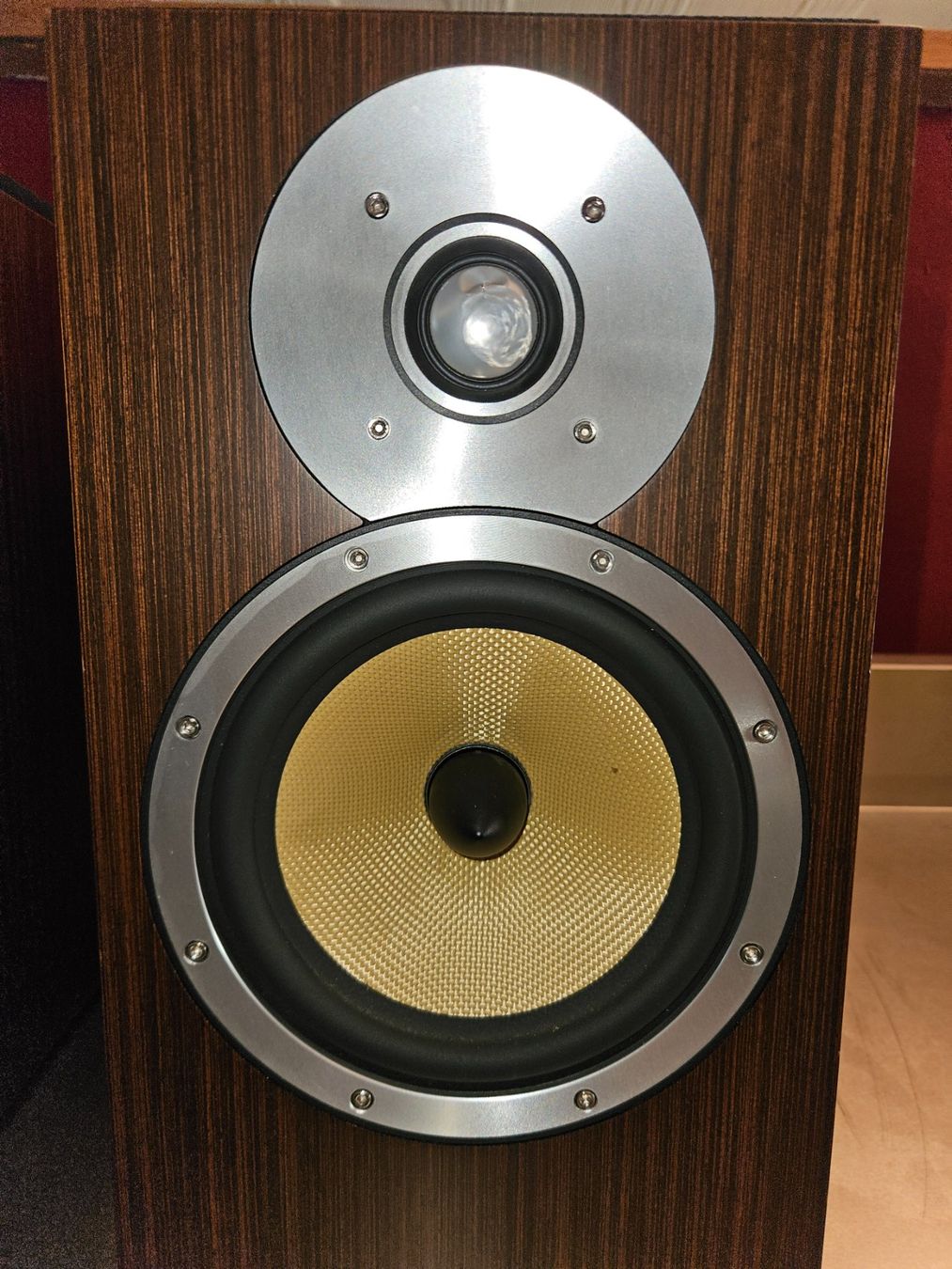 Bowers & Wilkins Casse acustiche: Bowers & Wilkins CM5 Kompaktlautsprecher – Usato da Oberstammheim venduto da Zuegverchaufer 7