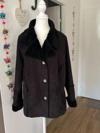 warme Winterjacke schwarz Basler Design