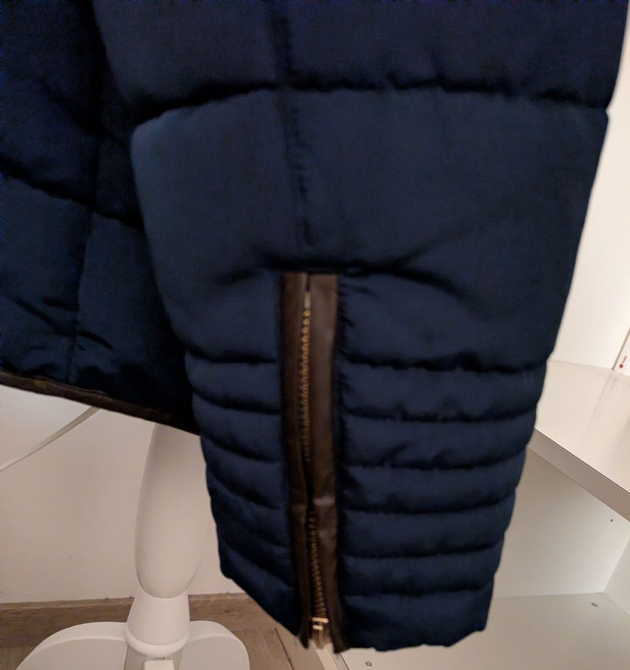 Jacken: "Cool Code"-Winterjacke, Gr. 46, Top-Zustand, warm! – Neu (gemäss Beschreibung) aus Sursee von Aniri 9