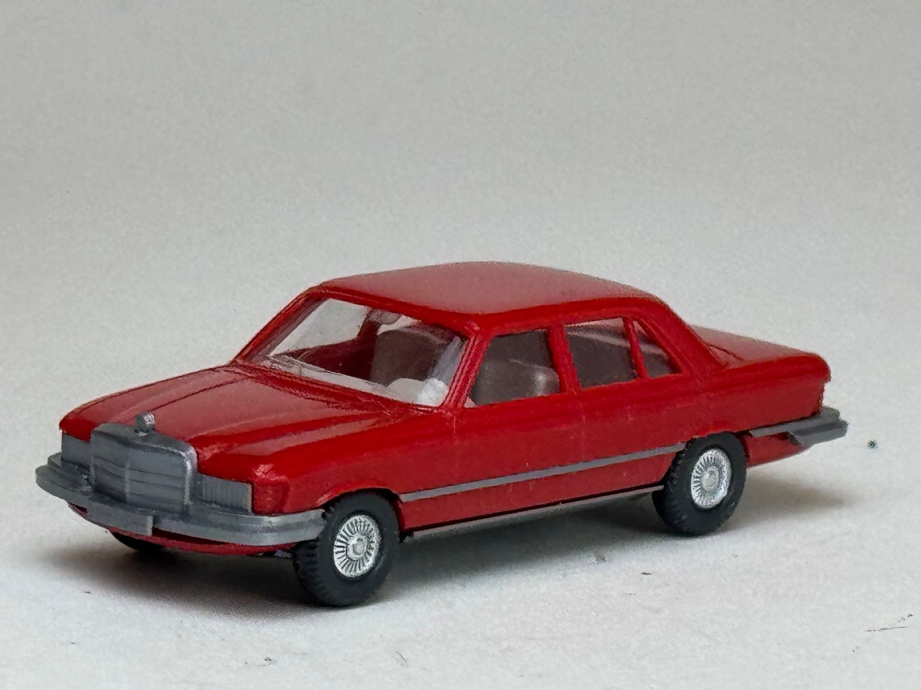 Wiking Modellini d'auto: Wiking Mercedes 450 SE rot – Usato da Elm venduto da Wikmtz