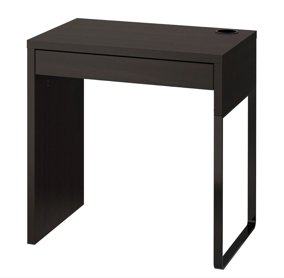 Scrivanie: Bureau IKEA MICKE – Usato da Middes venduto da KimCore