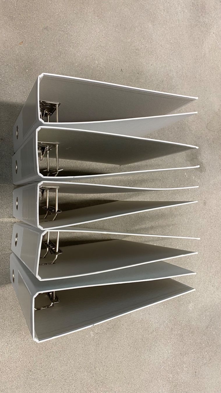 Ordner: 5x Ordner LxBxT: 32 x 29 x 7cm – Gebraucht aus Glattpark (Opfikon) von anywaya23 1