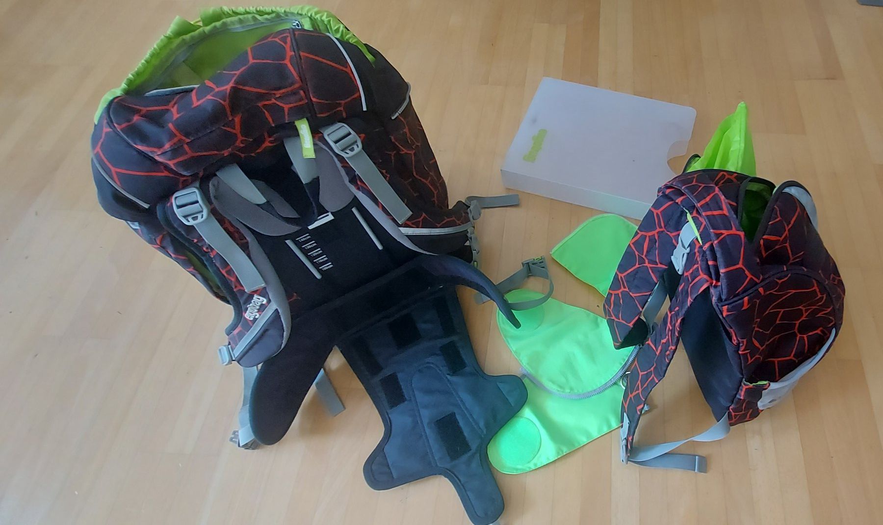 Ergobag Borse & Zaini: Ergobag Schulranzen Set gebraucht guter Zustand – Usato da Baden venduto da bab_6cxc 2
