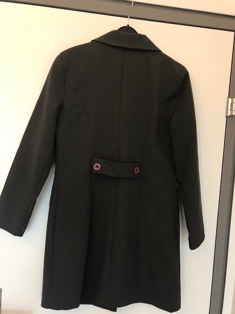 Giacche: Langer Blazer taupefarben – Usato da Flurlingen venduto da Tobia04 1