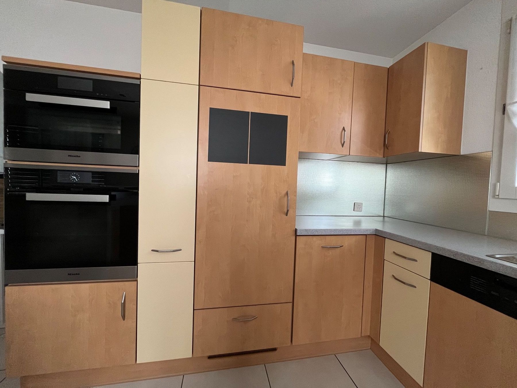 Cucine complete: Gebrauchte Küche mit teilweise neuen Geräten – Usato da Neuenkirch venduto da lar_qw55 5