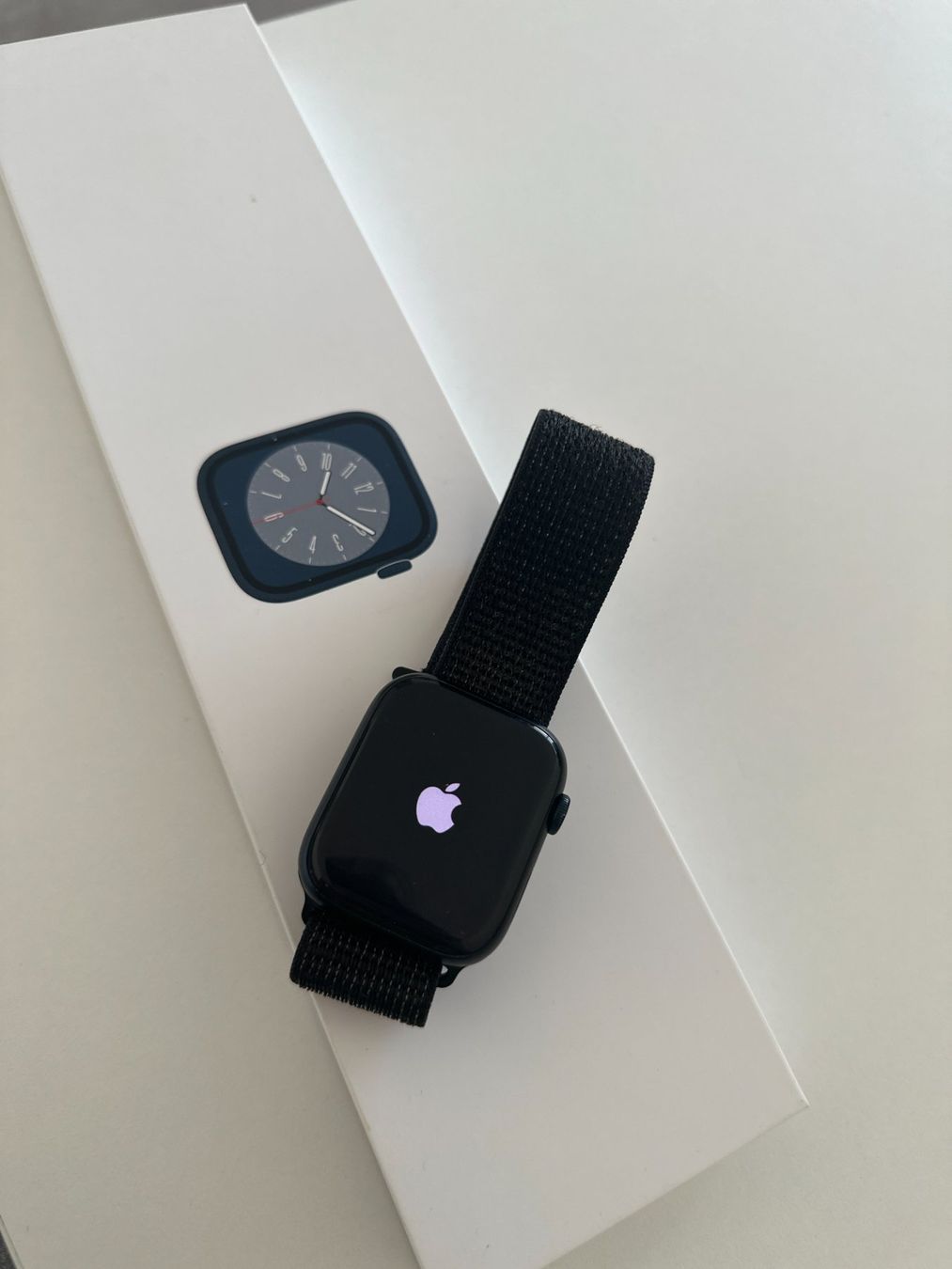 Apple Smartwatch: Apple watch 8 series 45 mm GPS – Usato da Lugano venduto da _tuttifrutti_