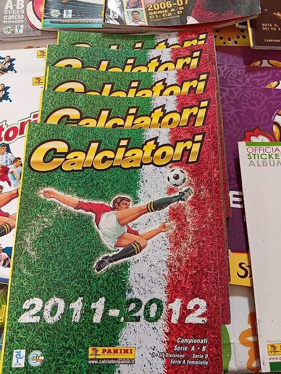 Alben: Album nuovi calcio e calciatori vari anni – Gebraucht aus Vezio von 41181 5