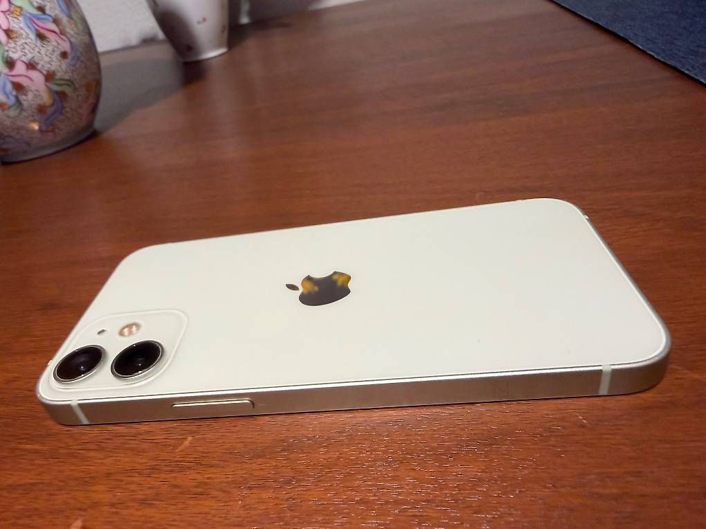 Handys / Smartphones: iPhone 12 mini Green 128GB mit original Hülle – Gebraucht aus Zürich von esmatti1 2