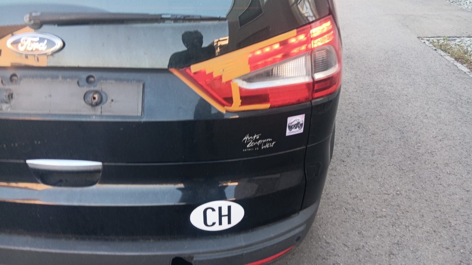 Ford Automobili: Ford Galaxy 2.2 TDCi – Usato da Rebstein venduto da TonyRasta-Autohandel 4