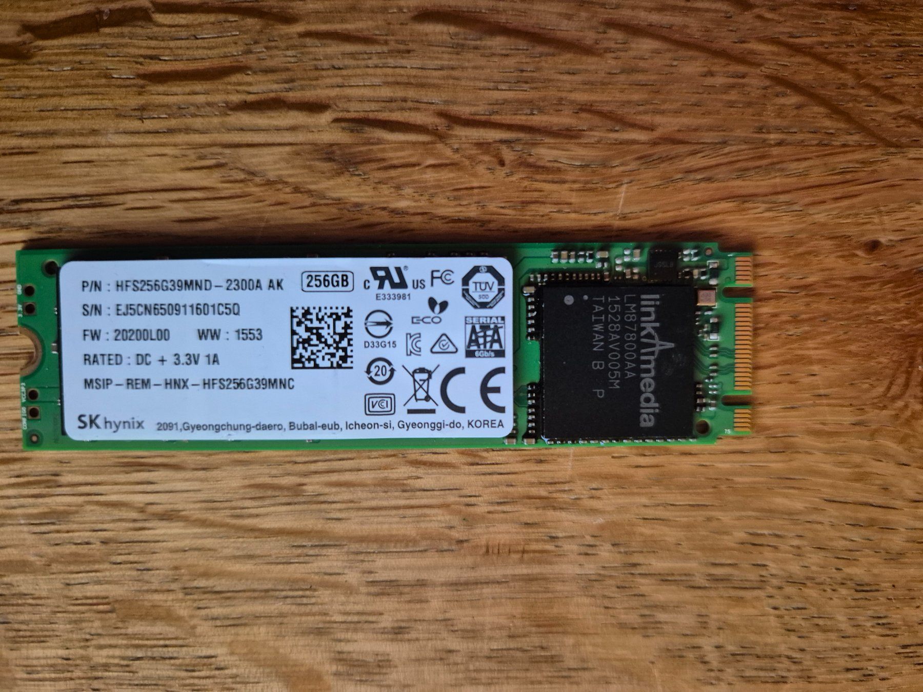 Disques durs: SSD 256GB 100% – D'occasion à Altdorf UR par weign