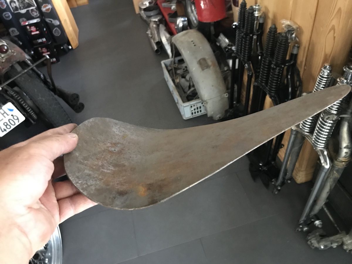 Harley-Davidson Tutti i ricambio per moto: Harley Bobber Sattelplatte – Usato da Aathal-Seegräben venduto da Romeo8607