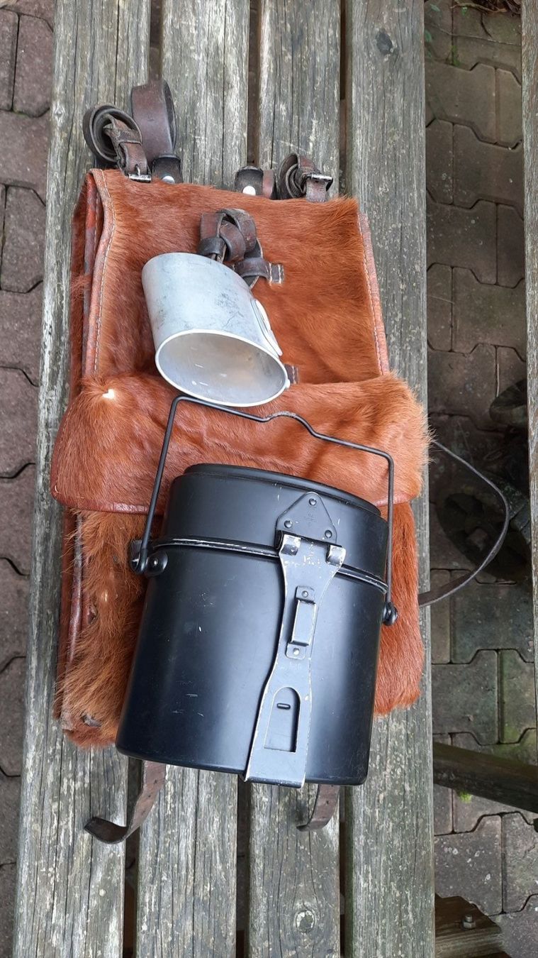 Rucksäcke: Rucksack Affe Militär Armee CH Schweiz – Gebraucht aus Hedingen von Zwackul