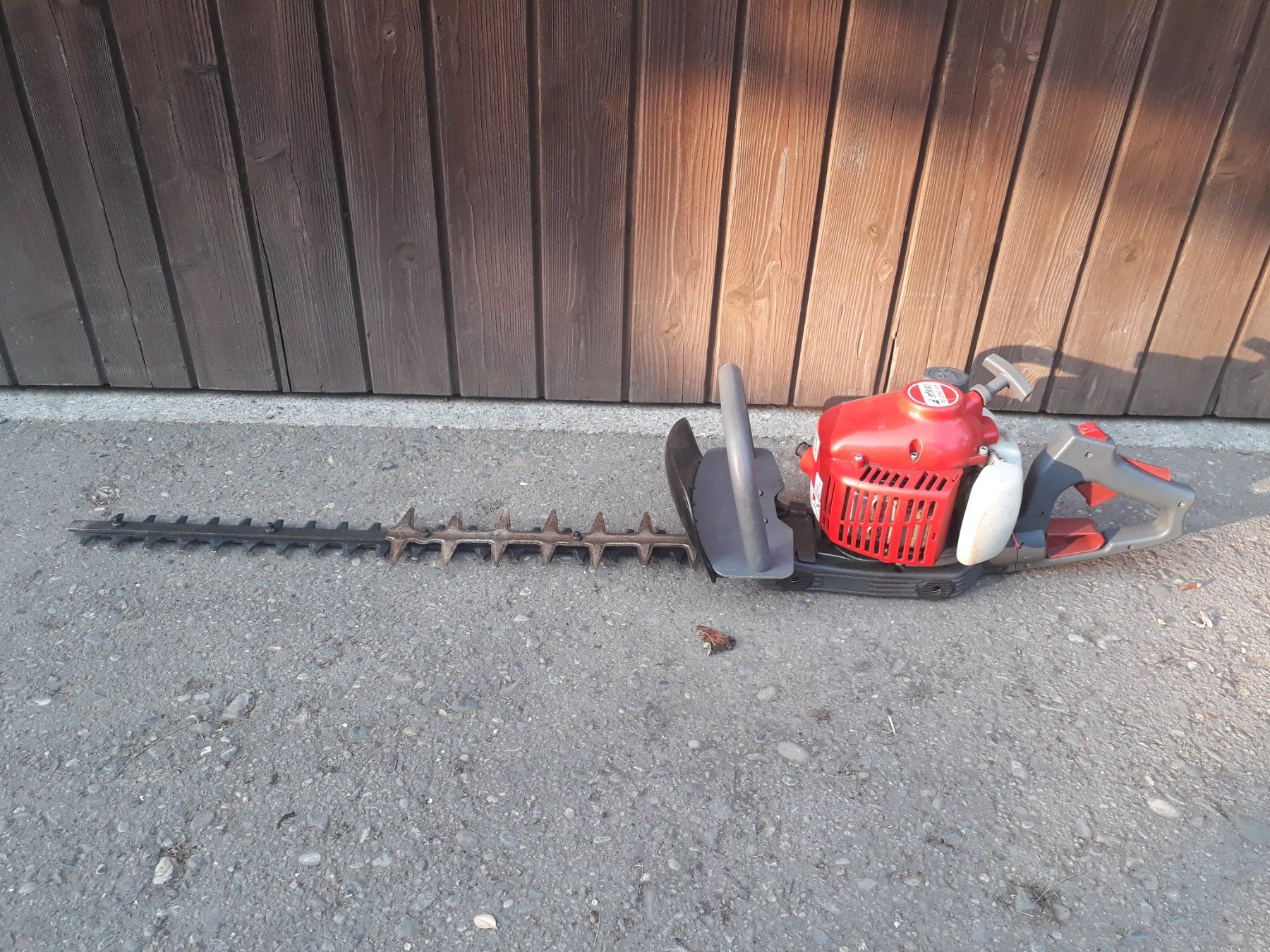 Efco Tutte le macchine: Efco Heckenschere TG 2750 XP – Usato da Niederglatt ZH venduto da Hinti50