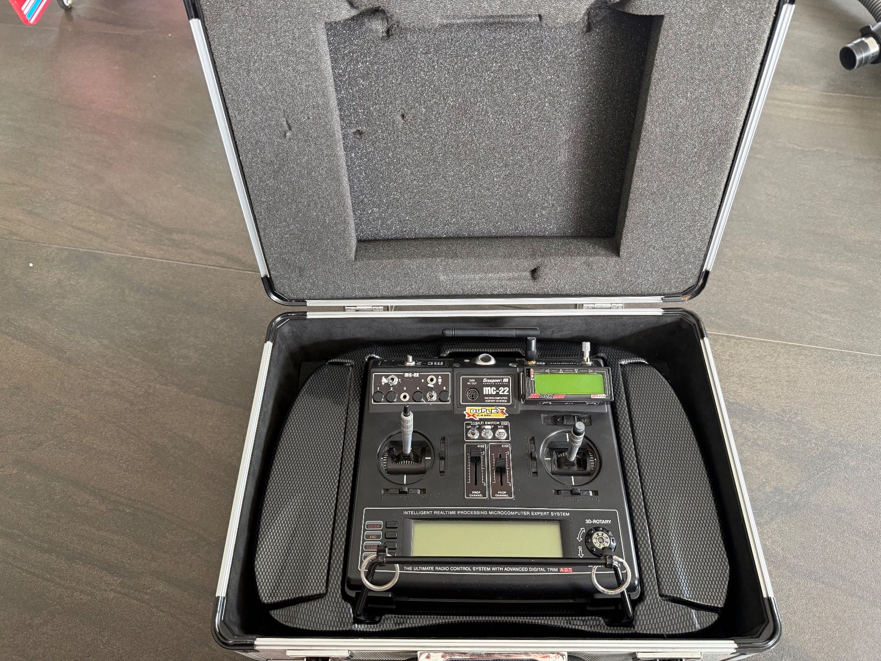 Telecomandi: Graupner MC22 Fernbedienung – Usato da Ins venduto da Bidleni 2