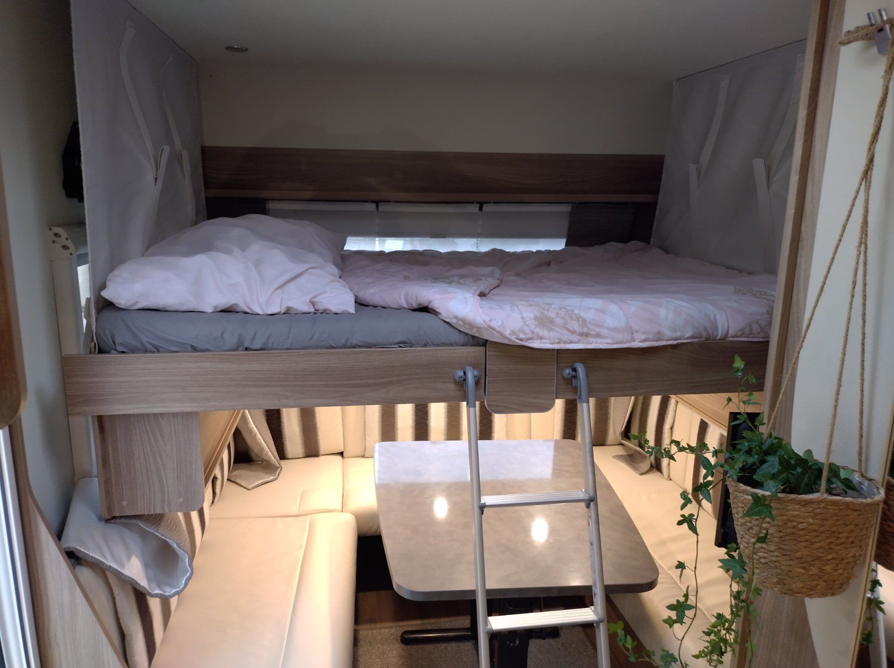 Bürstner Camping Fahrzeuge: Wohnwagen – Gebraucht aus Gretzenbach von Cobra71 7