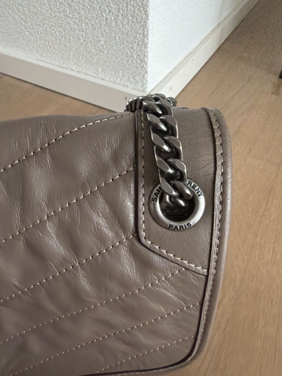 Taschen für Damen: YSL Shoulder Bag Beige Used Condition – Gebraucht aus Glattpark(Opfikon) von der_dh8z 1