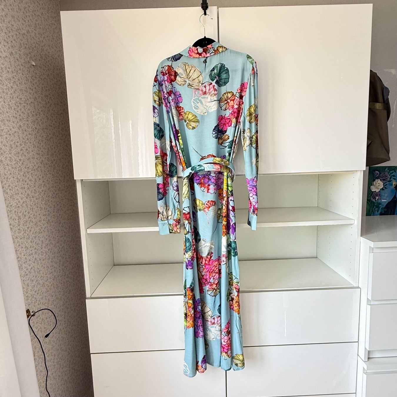 Kleider: Dixie Maxikleid mit floralem Muster, Gr. S – Gebraucht aus Riedholz von han_fy6l 4