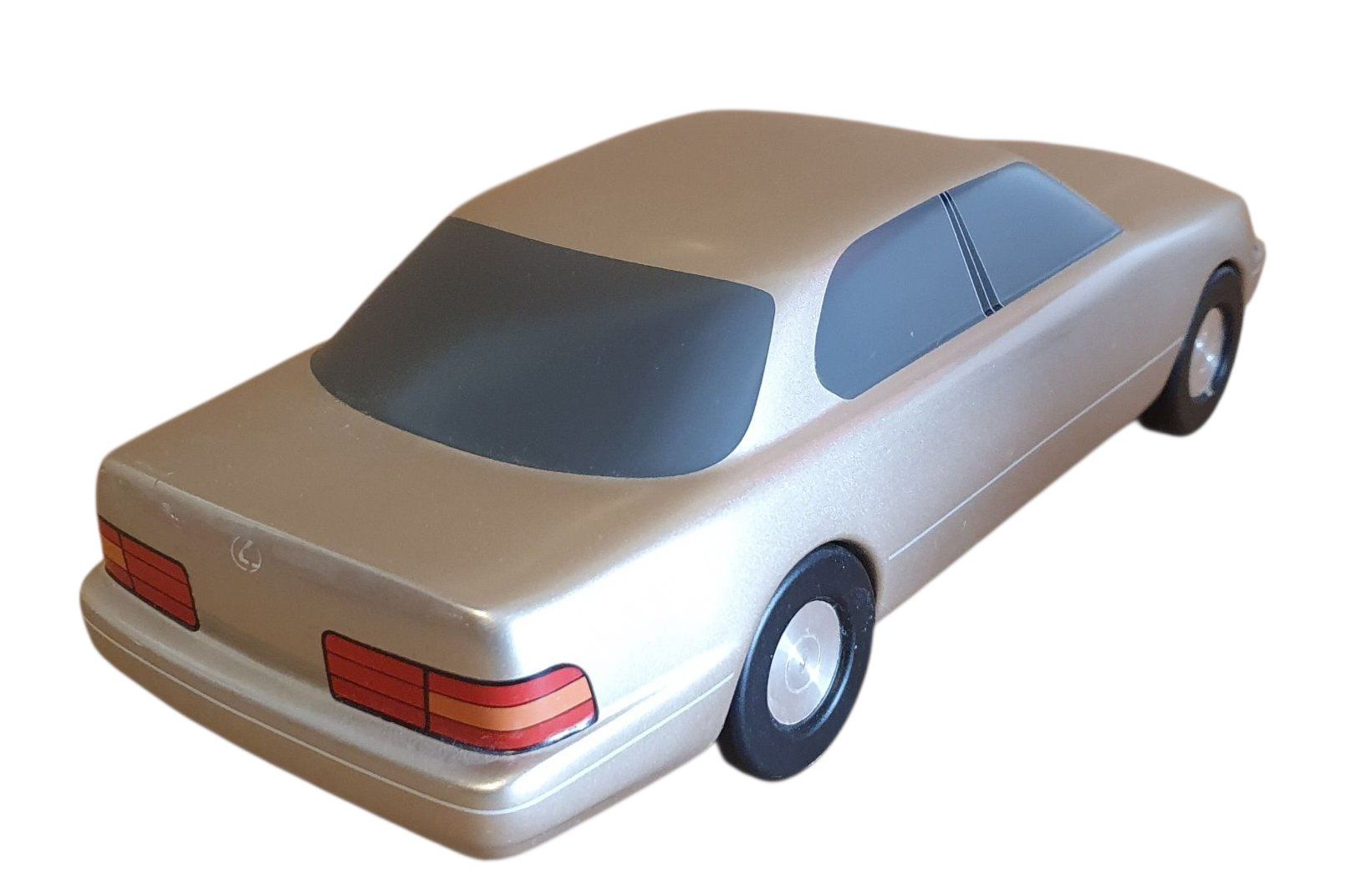 Lexus Modellautos: seltenes LEXUS LS 400 Kunststoffmodell – Gebraucht aus Rickenbach b. Wil von klassikmarkt.ch 4