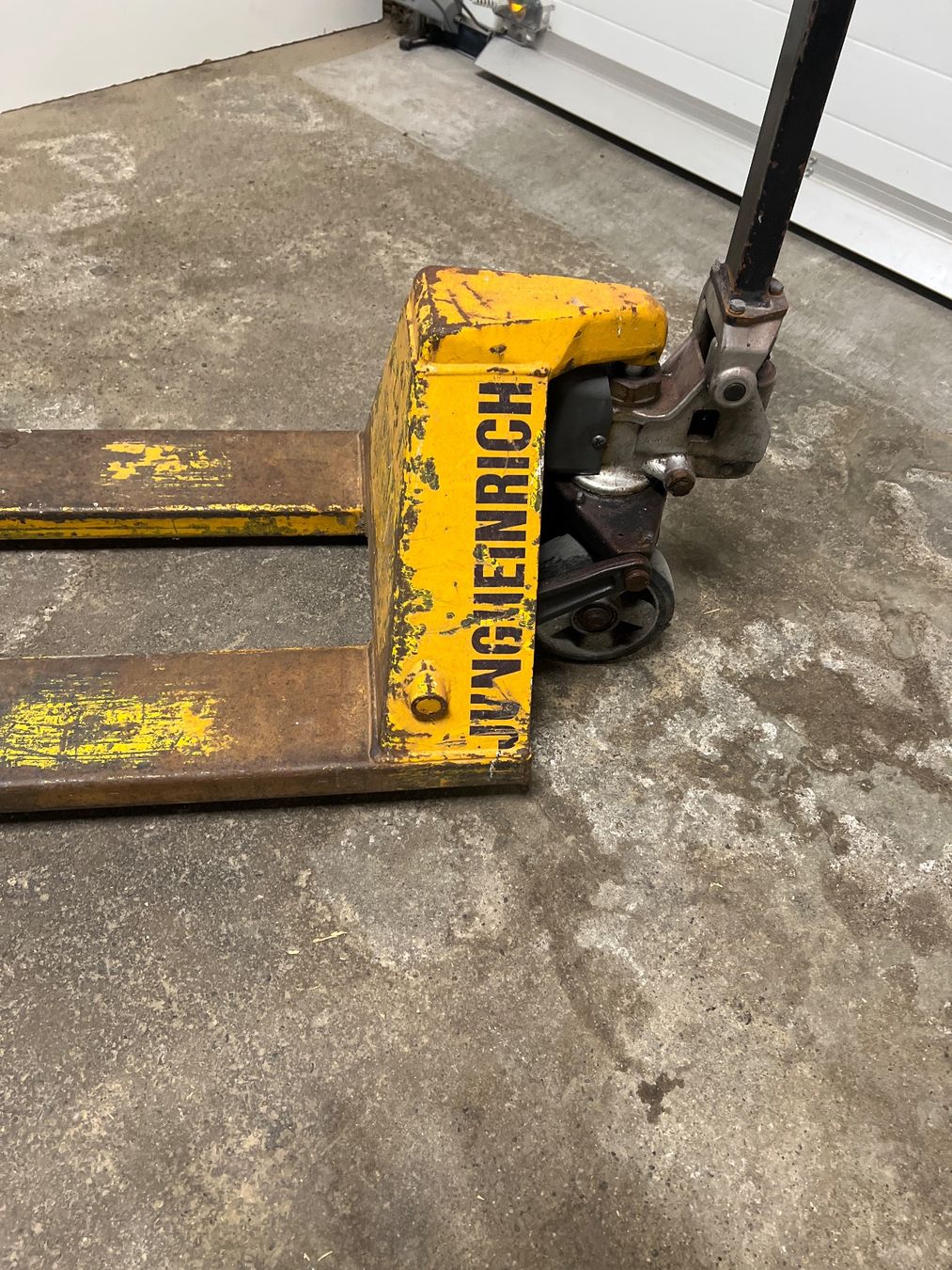 Carrelli elevatori e a forche: Palettenrolli – Usato da Wängi venduto da Hug-9545 2
