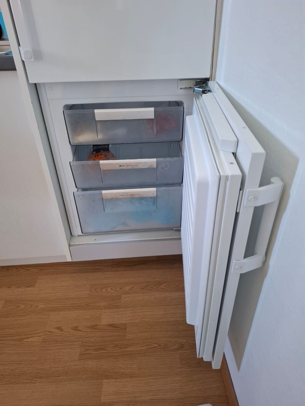 Electrolux Kühlschrank: Kühlschrank mit Gefrierschrank Electrolux – Gebraucht aus Birsfelden von aer_q78f 1