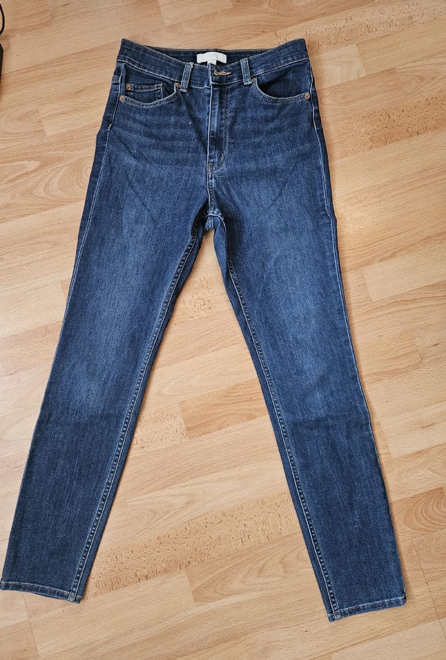 H&M Jeans: H&M Jeans – D'occasion à Ebikon par SecondChance_byM