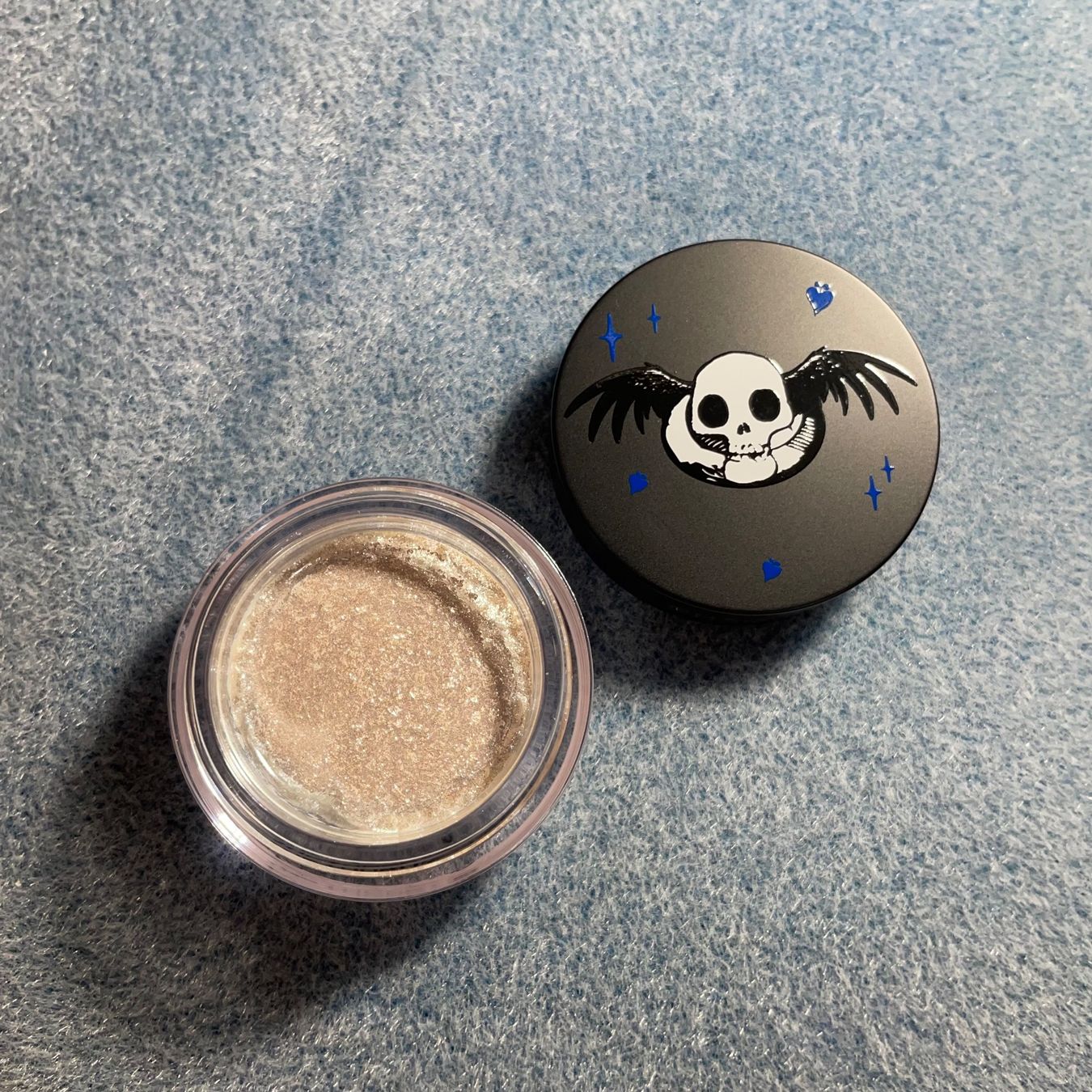 Make-up: NEU/RAR: Sheglam x Corpse Bride Ghostly Glitter Eyeshadow 2 – Nuovo e nell'imballaggio originale da Bellach venduto da Dreamer2501