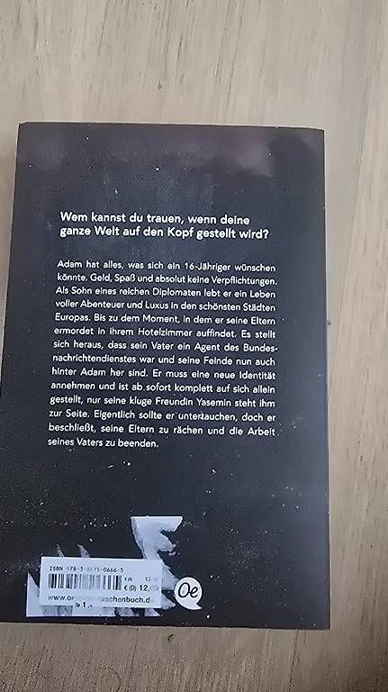 Livres: Codename – D'occasion à Uster par Batur.C 1