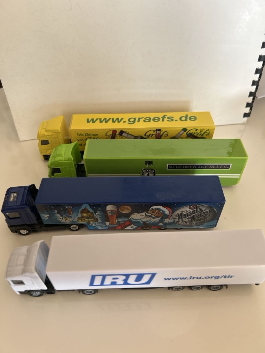 Kits de montage: Model réduit camions 1:87/HO – D'occasion à Veytaux par ccristina