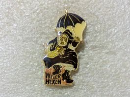 Ansteckpin 186: Wyler Hexen