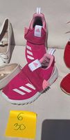 Vendo le scarpe per la bambina, taglie 30-33