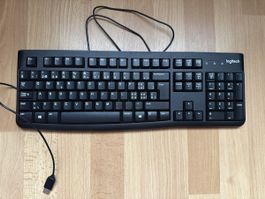 Tastatur Logitech K120 mit Kabel schwarz guter Zustand