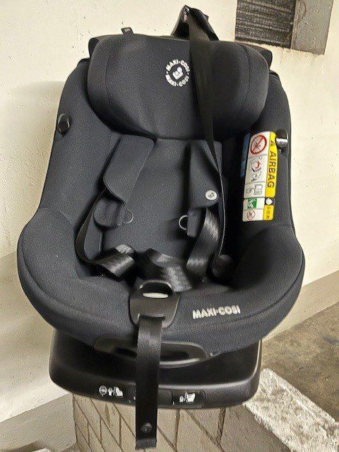 Maxi-Cosi Seggiolini per auto: Kinder Autositz Maxi-Cosi AxissFix – Usato da Erlenbach ZH venduto da Peki50