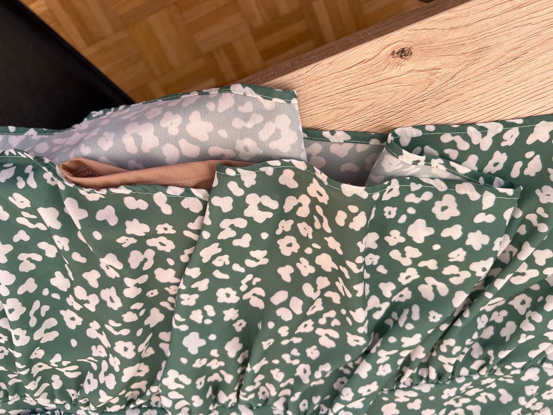 Kleider: Jolie Robe d’été – Gebraucht aus La Chaux-de-Fonds von GabrielaKlein 2