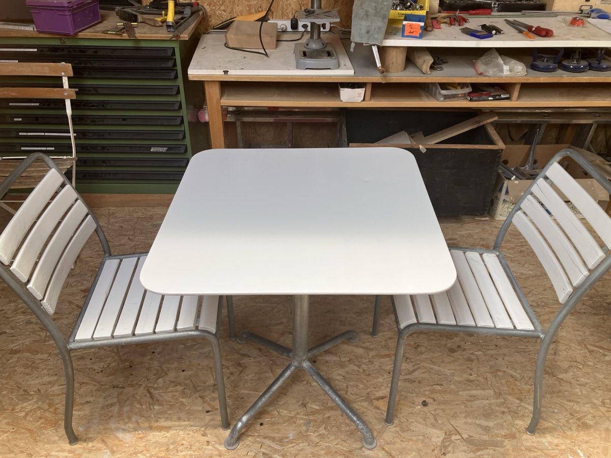 Bigla Set de table et chaises: Sissach Bigla 2er Sitzgarnitur – D'occasion à Erlenbach im Simmental! par Simmentaler-Perlen 9