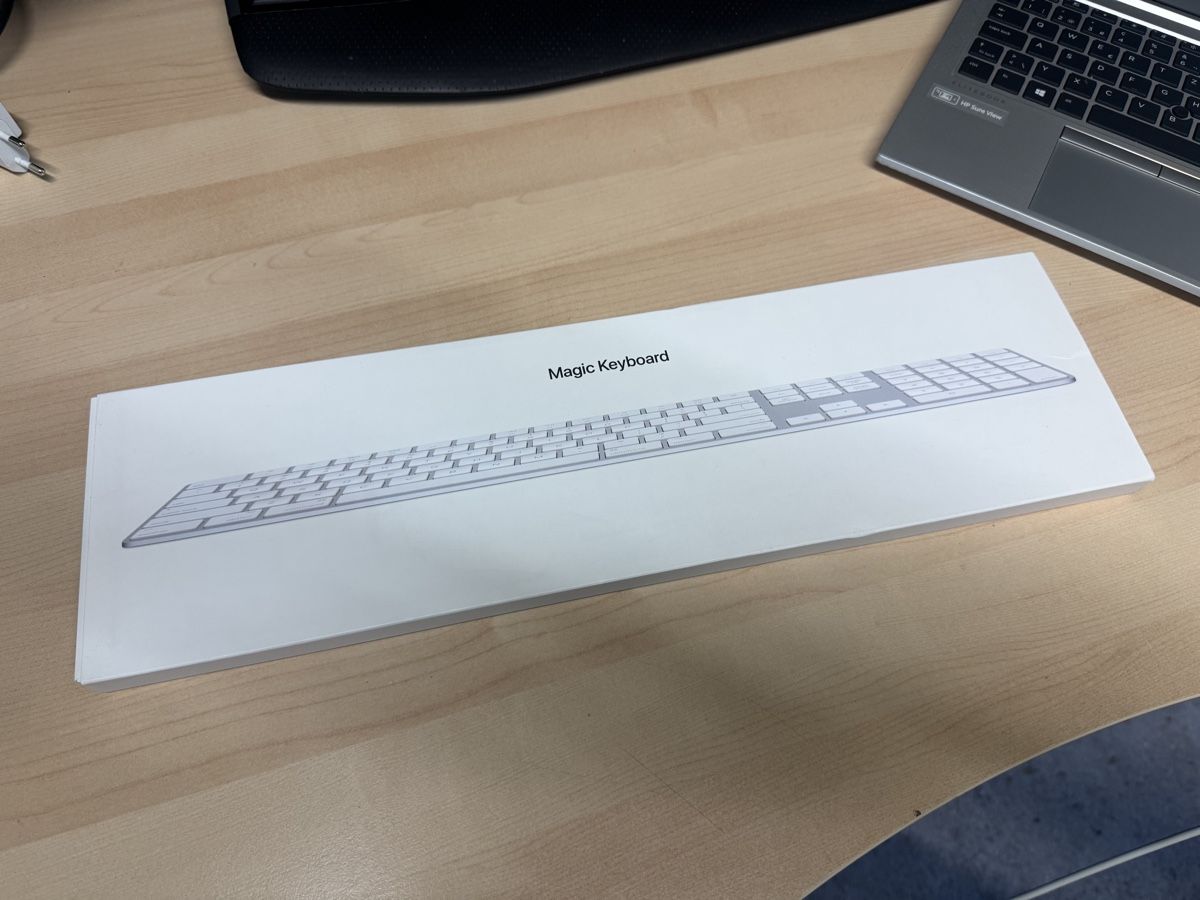 Apple Tastaturen: Apple Magic Keyboard - Neuwertig, CH-Layout, Schnäppchen! – Gebraucht aus Zürich von Zvijerka 4