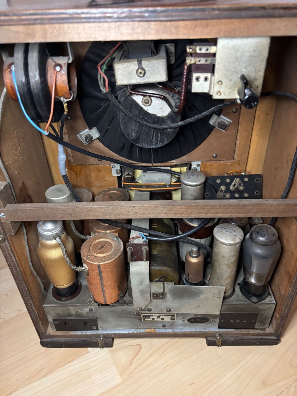 Philips Radio: Röhrenradio Philips ca. 1933, Top Zustand – Usato da Niederurnen venduto da Guste 6