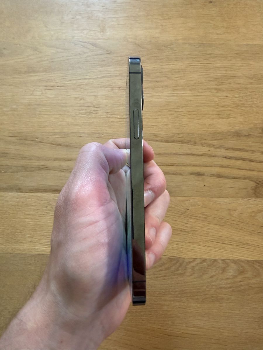 Apple Telefoni cellulari / Smartphones: iPhone 12 Pro – Usato da Zürich venduto da jon_8nhk 5