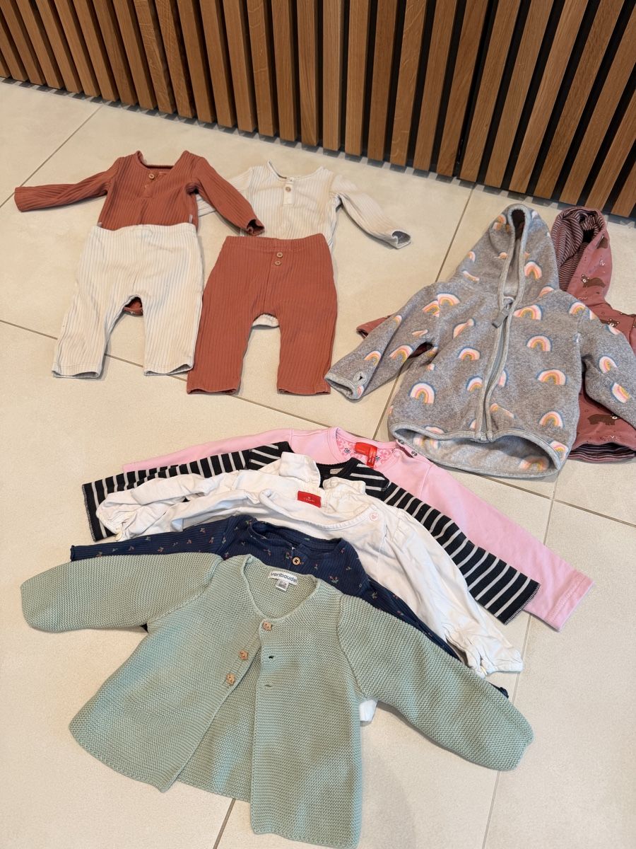 Petit Bateau Kleiderpakete & -sets: Herbst- /Winterkleiderpaket Grösse 68 Mädchen – Gebraucht aus Faoug von hel_92tf 1