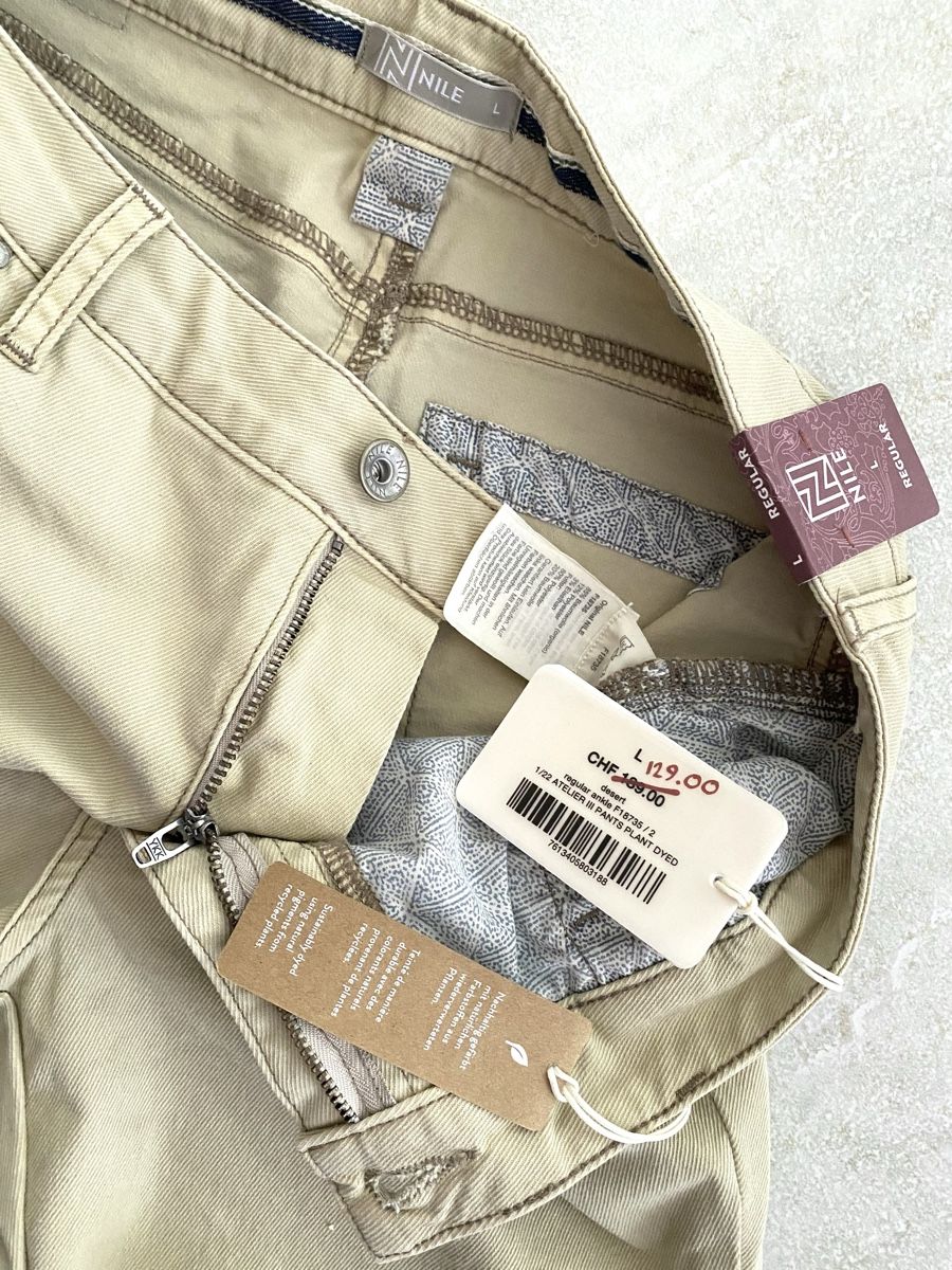 Nile Hosen: Damen Hose von NILE, Gr. L. Regular . Neu. – Neu und originalverpackt aus Siselen BE von Melody-53 9