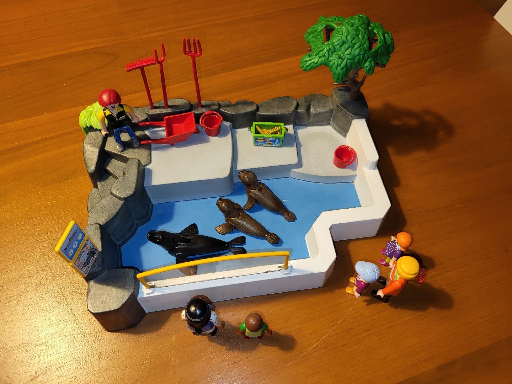 Playmobil Giocattoli: Zoo Seehundbecken – Usato da Gutenburg venduto da Ras81