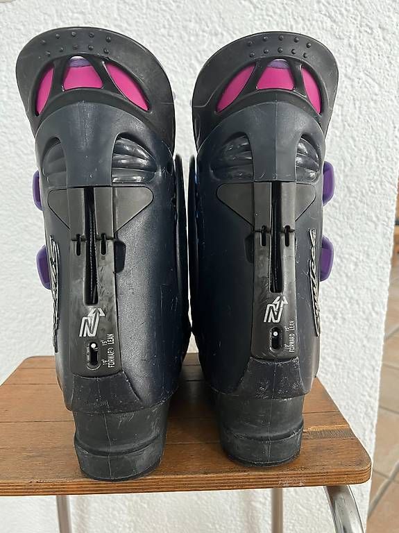 Scarpe da donna: Skischuhe Damen – Usato da Oberembrach venduto da Herbstfreude 1