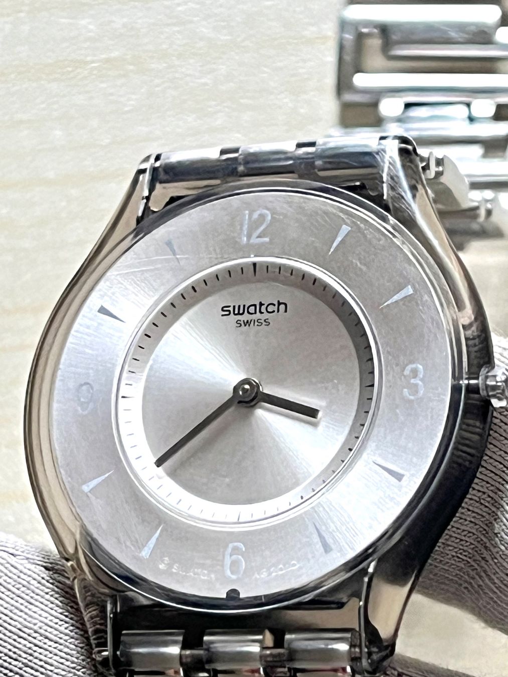 Swatch Orologi: Coole Swatch Uhr, Silber Look, Zeitlos! – Usato da Grenchen venduto da chththl 5